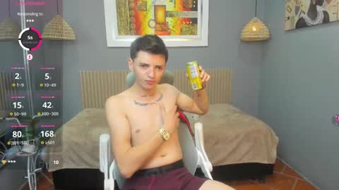 Snapshot of jasperjohnson chatting on September 20, 3:40 am jasperjohnson online show from September 20, 3:40 am