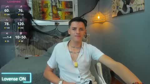 Snapshot of jasperjohnson chatting on October 24, 3:36 am jasperjohnson online show from October 24, 3:36 am