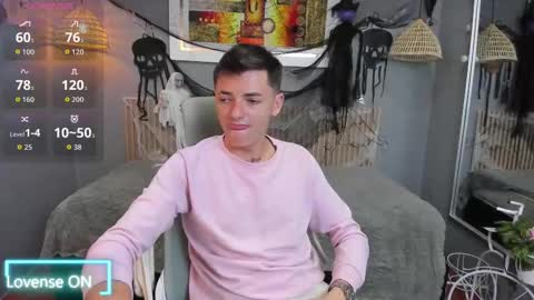 Snapshot of jasperjohnson chatting on October 25, 3:47 am jasperjohnson online show from October 25, 3:47 am