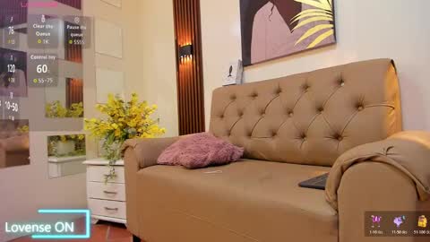 Snapshot of jasperjohnson chatting on November 13, 5:17 am jasperjohnson online show from November 13, 5:17 am