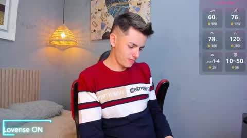 Snapshot of jasperjohnson chatting on November 28, 2:47 am jasperjohnson online show from November 28, 2:47 am