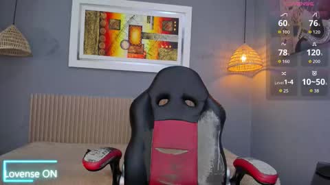 Snapshot of jasperjohnson chatting on November 30, 2:59 am jasperjohnson online show from November 30, 2:59 am