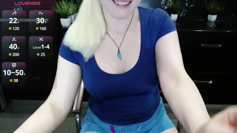 Snapshot of jassicaonline chatting on December 7, 11:45 pm jassicaonline online show from December 7, 11:45 pm