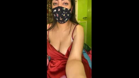 Jassmina  online show from April 4, 4:15 pm