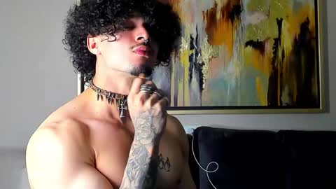 Lil Dark online show from February 4, 1:33 am