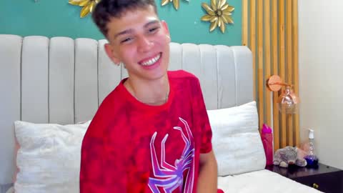 J A S S O N  online show from December 2, 7:16 pm