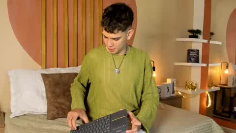 J A S S O N  online show from October 19, 1:34 pm