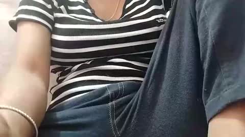 jasspreettt online show from November 11, 6:46 am