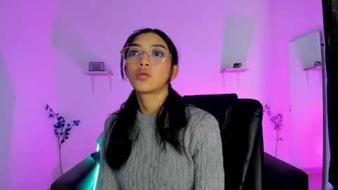 Jaulyn online show from March 21, 2:09 pm