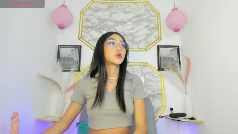 Jaulyn online show from May 26, 12:23 pm
