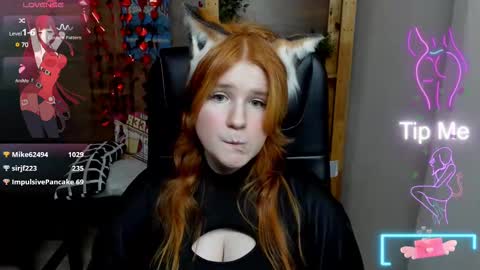 Snapshot of java_fire chatting on February 25, 10:07 pm Katerina online show from February 25, 10:07 pm