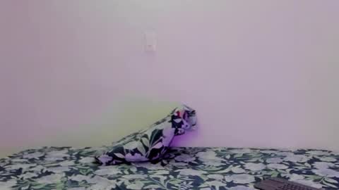 jave_rave online show from February 7, 3:43 am