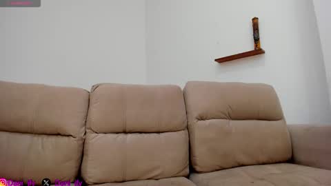 Snapshot of javi_8812 chatting on October 18, 1:30 am dani and javi online show from October 18, 1:30 am