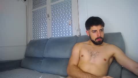 Snapshot of javierandaniel chatting on January 23, 5:52 pm Javier online show from January 23, 5:52 pm