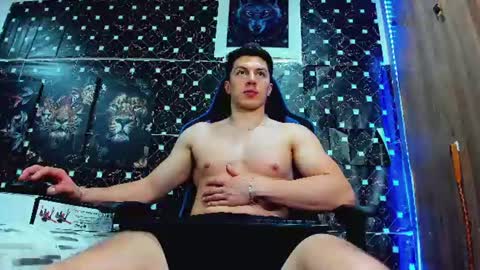 Javier online show from June 16, 4:59 am