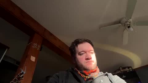 Snapshot of jawssharkparty chatting on January 2, 8:46 pm Jaws  online show from January 2, 8:46 pm