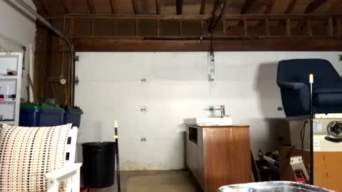 Snapshot of jawssharkparty chatting on October 2, 4:52 am Jaws  online show from October 2, 4:52 am