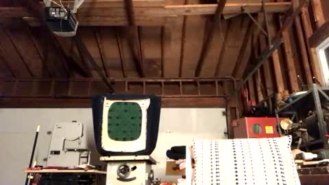 Snapshot of jawssharkparty chatting on October 12, 3:16 am Jaws  online show from October 12, 3:16 am