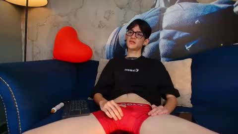 Jax Valentine online show from February 20, 11:27 pm