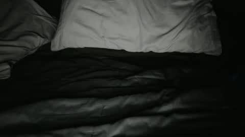 Jaxx online show from December 4, 9:40 am