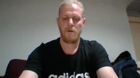 Snapshot of jaxx7777 chatting on December 17, 5:07 am jaxx7777 online show from December 17, 5:07 am