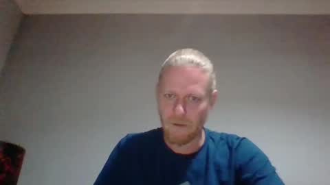 Snapshot of jaxx7777 chatting on December 22, 5:01 am jaxx7777 online show from December 22, 5:01 am