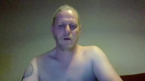 Snapshot of jaxx7777 chatting on February 22, 7:34 am jaxx7777 online show from February 22, 7:34 am