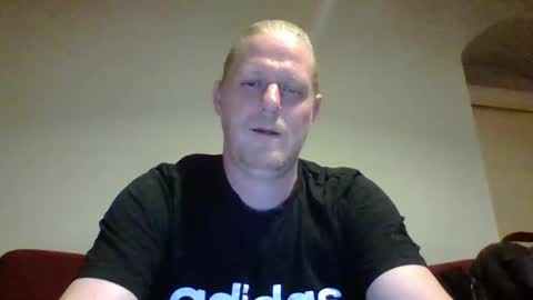 Snapshot of jaxx7777 chatting on February 27, 1:16 am jaxx7777 online show from February 27, 1:16 am