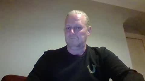 Snapshot of jaxx7777 chatting on October 25, 3:14 am jaxx7777 online show from October 25, 3:14 am