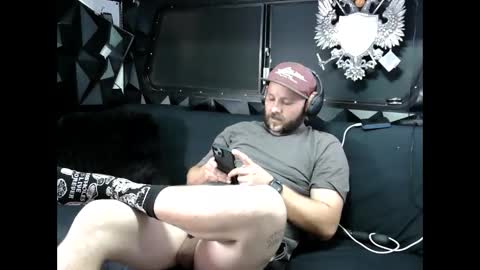 jax online show from December 15, 4:40 am