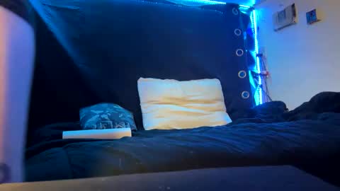 jax online show from November 10, 11:31 am