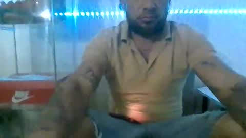 jay594025 online show from April 19, 9:19 am