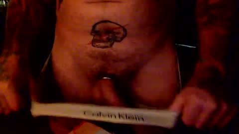 Snapshot of jay_cee_607 chatting on January 17, 10:56 pm jay cee online show from January 17, 10:56 pm