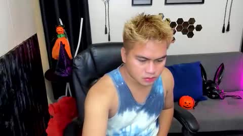 JL online show from October 9, 11:08 am