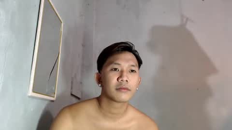 Snapshot of jay_xxx24 chatting on April 25, 9:01 am jay_xxx24 online show from April 25, 9:01 am