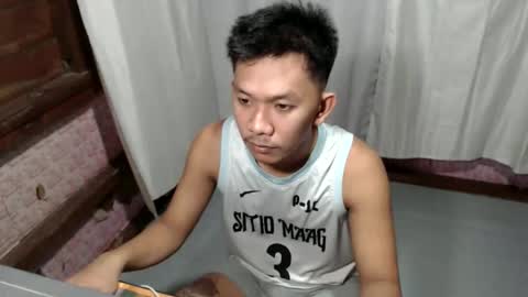 Snapshot of jay_xxx24 chatting on May 21, 1:56 am jay_xxx24 online show from May 21, 1:56 am