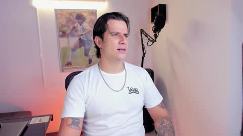 Jay Alvarrez online show from October 26, 8:04 pm