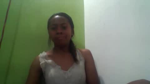 Snapshot of jayalydiah chatting on September 25, 4:11 pm jayalydiah online show from September 25, 4:11 pm