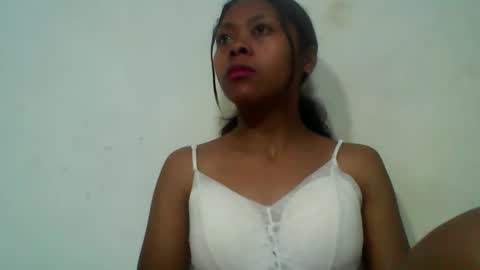 Snapshot of jayalydiah chatting on November 1, 3:47 pm jayalydiah online show from November 1, 3:47 pm