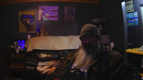 Grand Zaddy or Jay its casual online show from April 26, 4:21 am