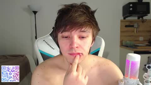 Jayce online show from December 15, 2:49 am