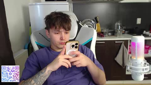 Jayce online show from February 20, 6:26 am