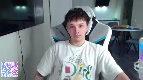 Snapshot of jayce_icestone chatting on July 13, 3:09 am Jayce online show from July 13, 3:09 am