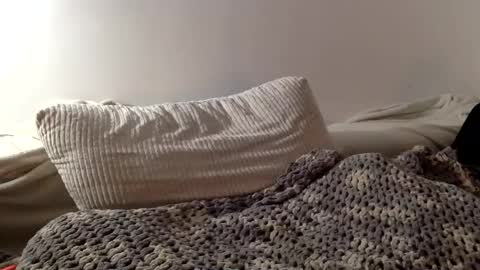 Snapshot of jaycup1989 chatting on January 5, 6:13 am jaycup1989 online show from January 5, 6:13 am