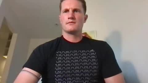 Snapshot of jaycup1989 chatting on November 3, 11:37 pm jaycup1989 online show from November 3, 11:37 pm