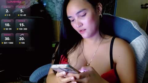 Jayda Khalifa  online show from March 12, 7:09 pm