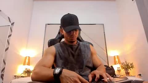 Snapshot of jaydenvance chatting on June 24, 5:17 am JAYDEN online show from June 24, 5:17 am