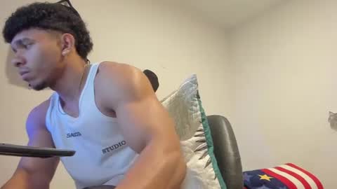 Snapshot of jaydenvance chatting on July 12, 2:46 am JAYDEN online show from July 12, 2:46 am