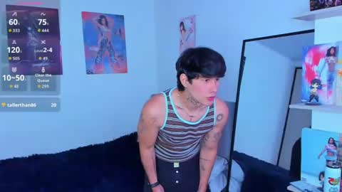 Snapshot of jayhotxxx chatting on June 24, 8:52 pm Jay online show from June 24, 8:52 pm