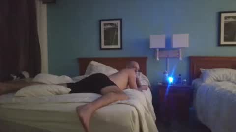 HUngBtmFl online show from April 13, 12:49 am